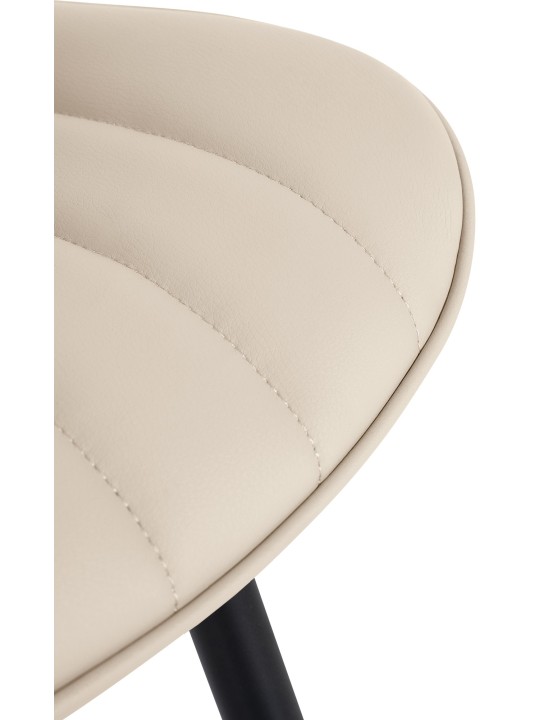 Silla Largo símil piel, crema