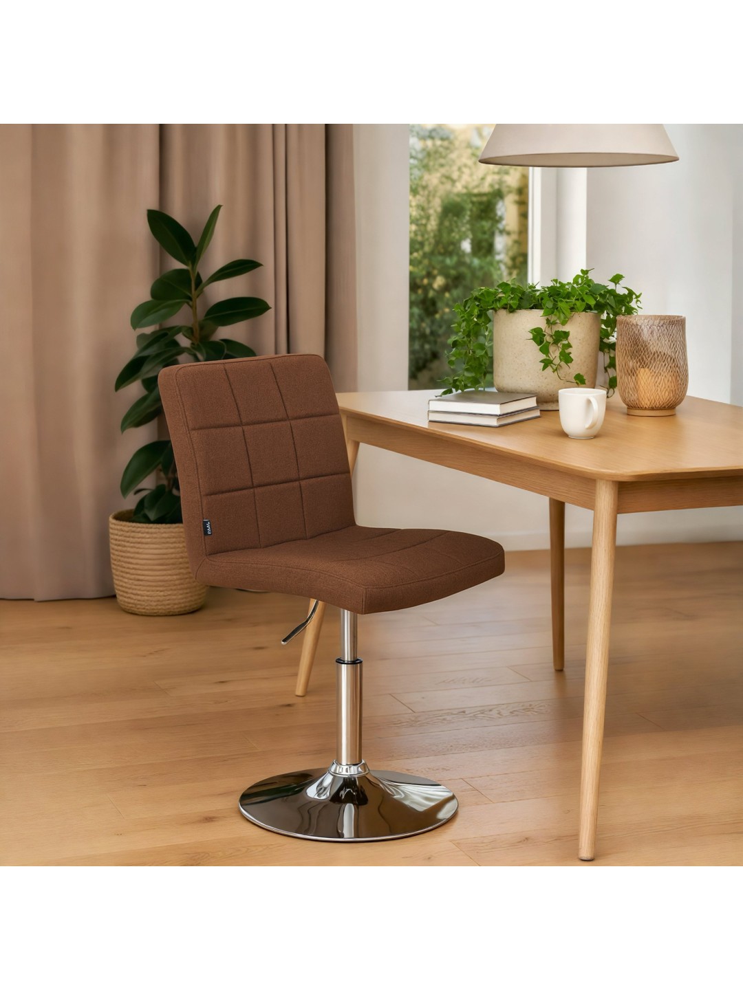 Silla Ricky tela, marrón