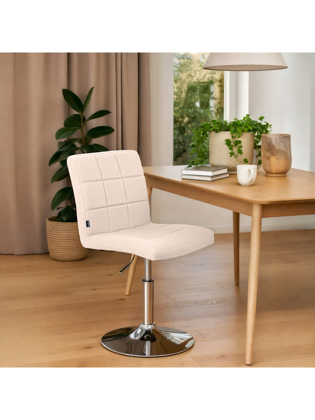 Silla Ricky tela, crema